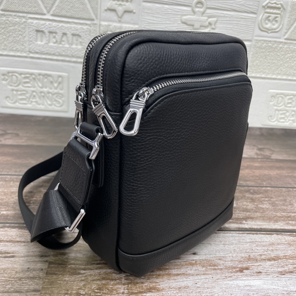 スーパーコピーブランドバッグ側面デザイン